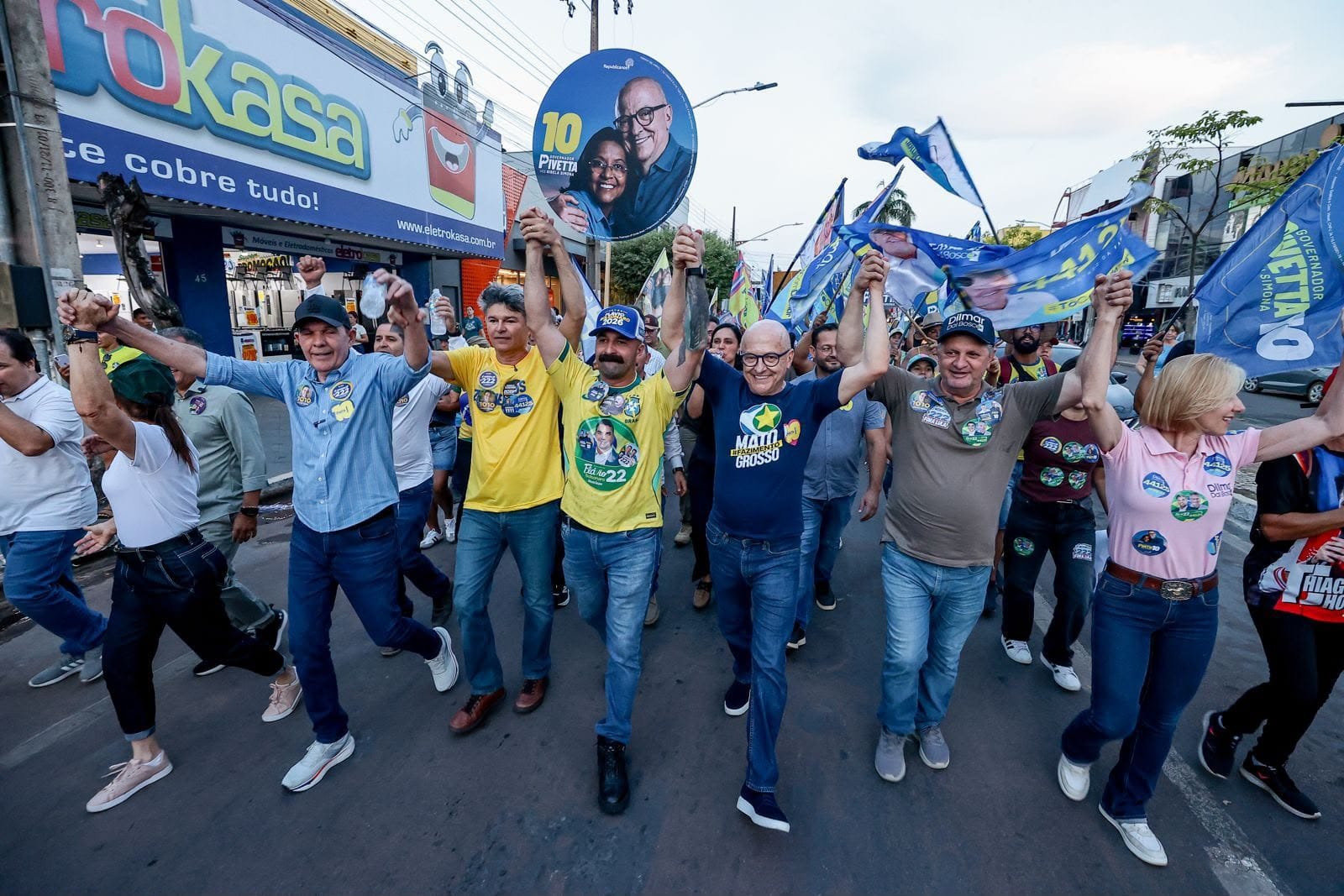 Medeiros volta a participar de ato político ao lado de Pivetta na reta final da campanha eleitoral