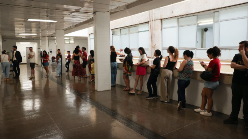 Segundo turno: saiba como consultar local nos canais oficiais para votar no domingo