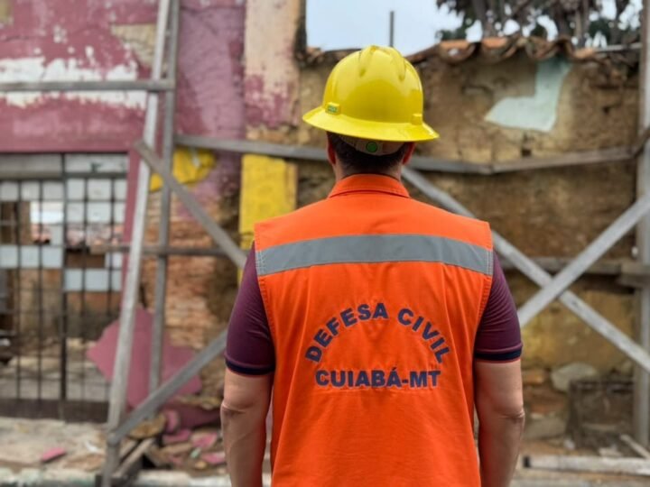 Vistoria técnica constata riscos de desabamentos em casarões do Centro Histórico de Cuiabá