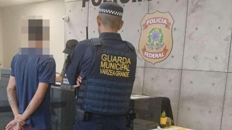 Eleitor é preso em flagrante após filmar votação com celular em Várzea Grande; veja vídeo