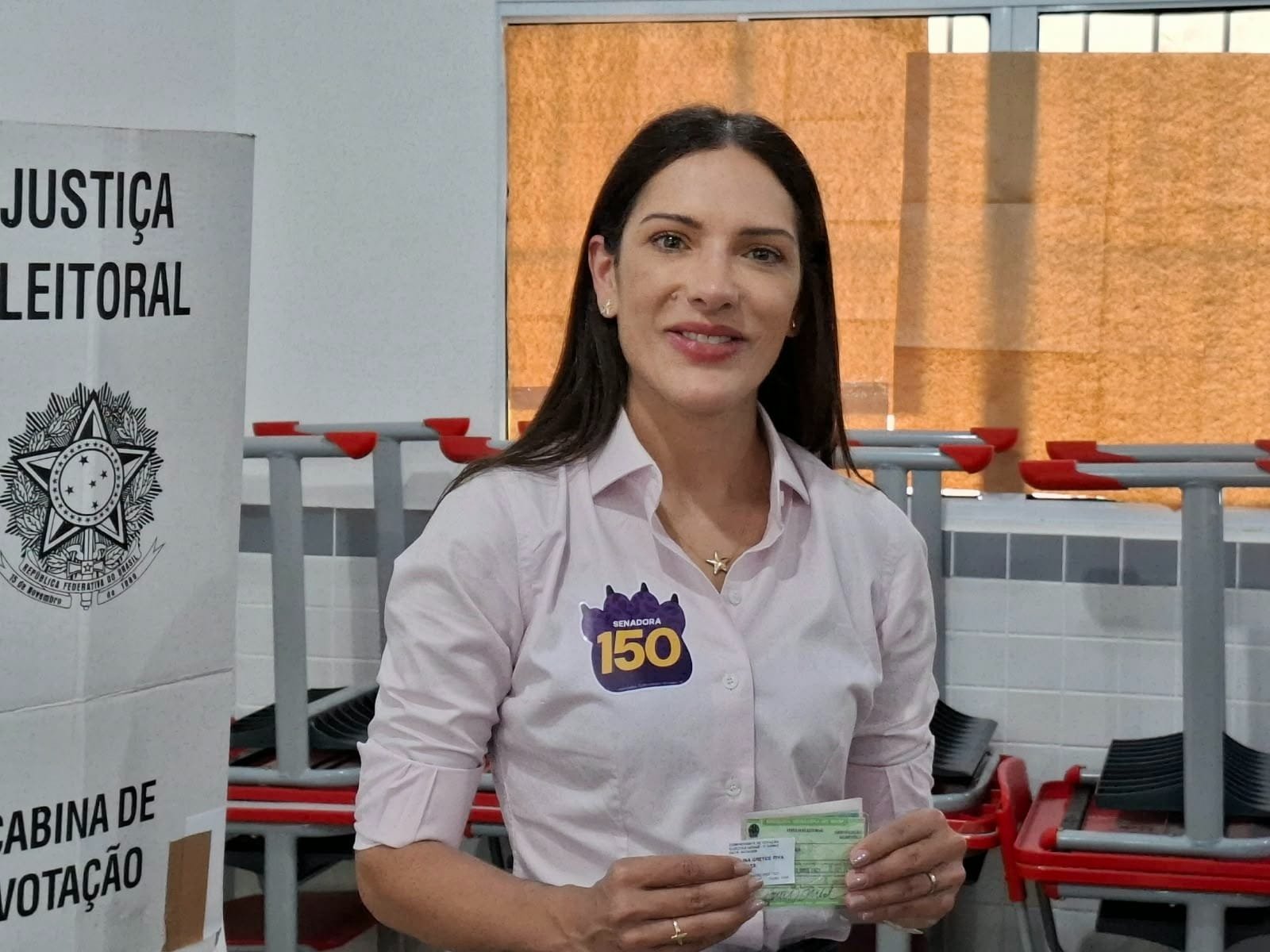 Janaina critica “baixaria” e crê em vitória: “Não trabalho com a possibilidade de não ser eleita”