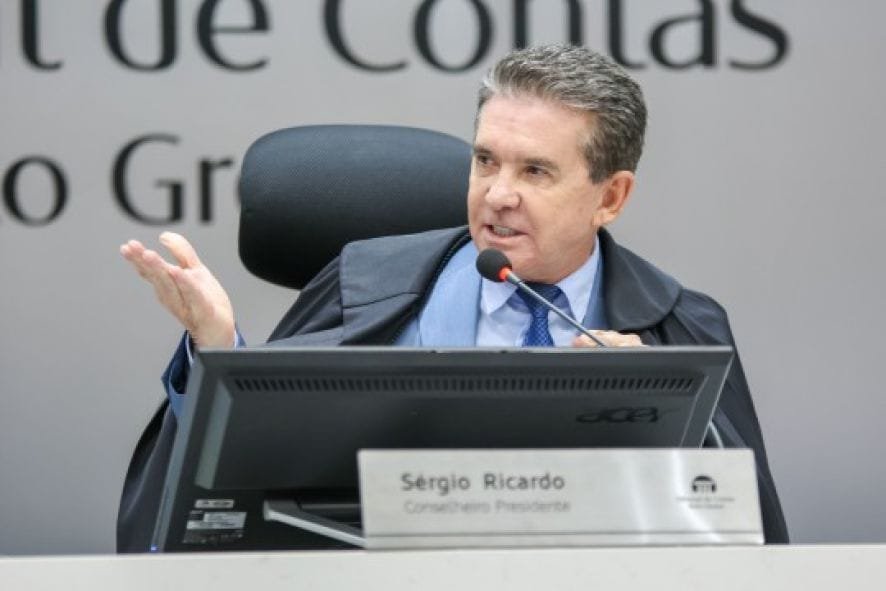 Presidente do TCE ficará preso no Bope, assessora no Ana Maria Couto e advogados no presídio de VG