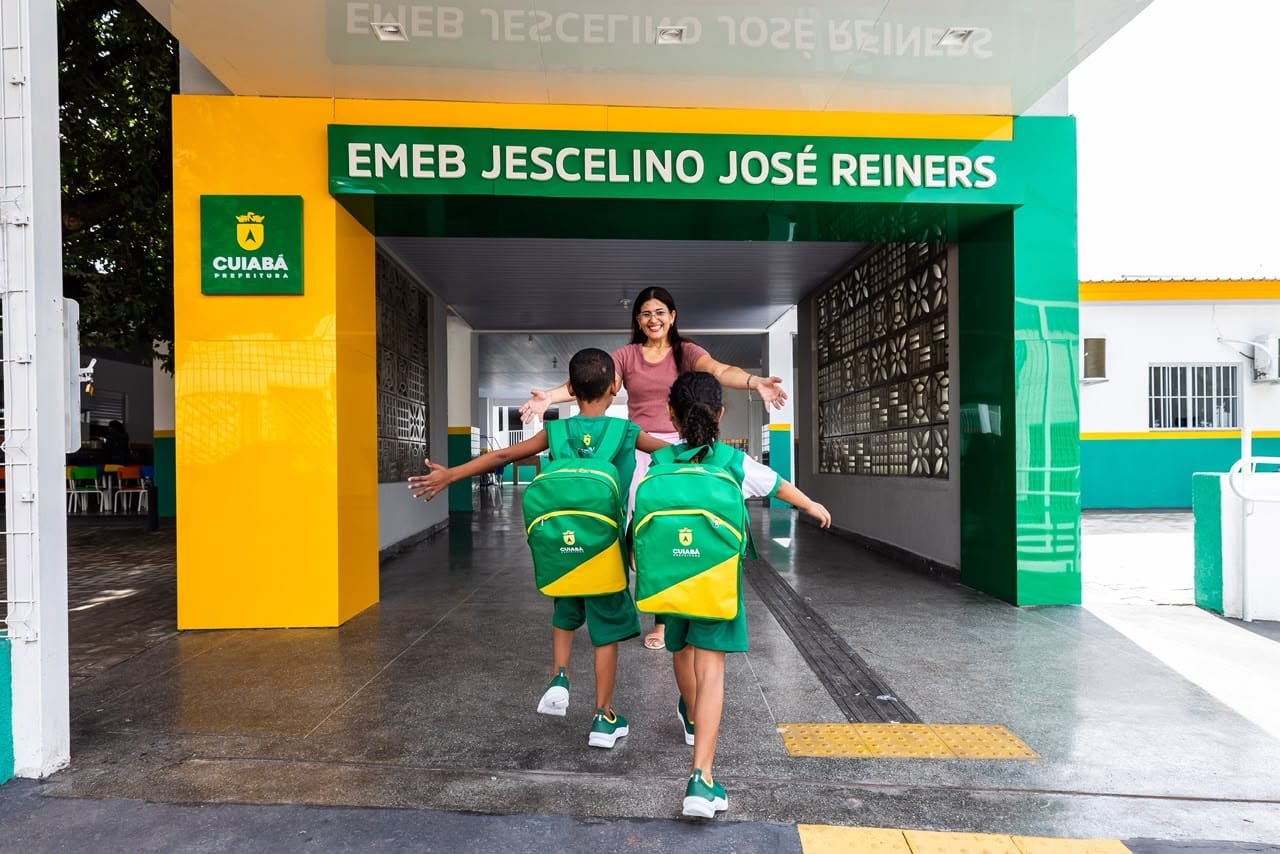 No Dia do Professor, Prefeitura de Cuiabá destaca reajustes, bônus e novos benefícios à categoria