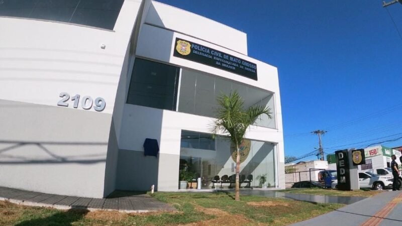 Homem é preso após tentar matar ex com golpes de faca na cabeça e ameaça