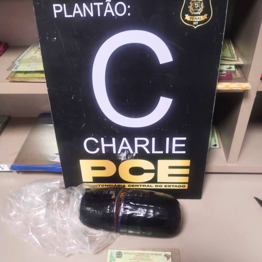 Visitante é flagrada ao tentar entrar com pacote de maconha na PCE em Cuiabá