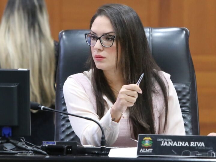 Janaína pretende assumir comando de grupo de mídia