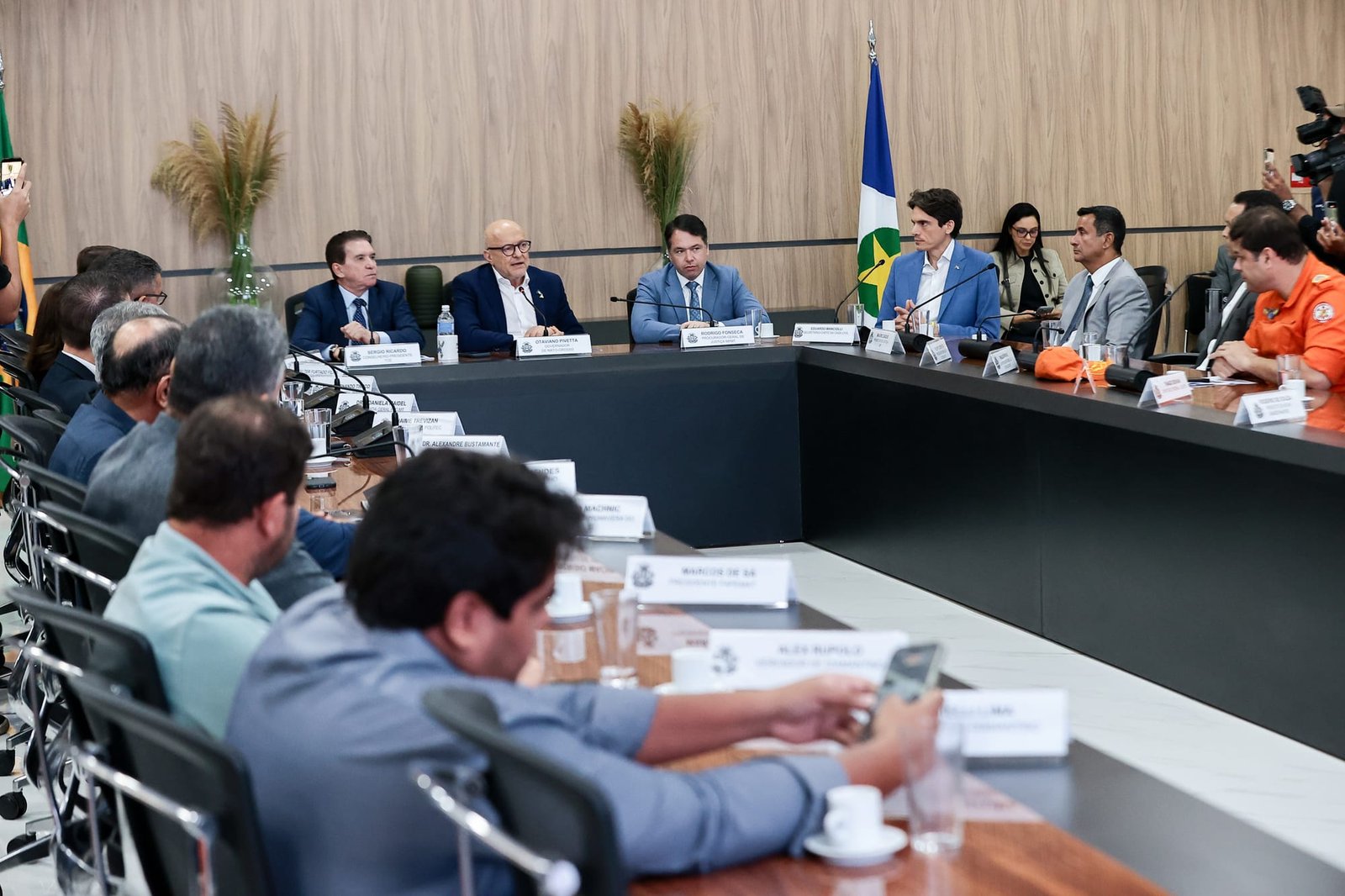 Acordo prevê R$ 130 milhões na construção de 22 unidades integradas da PM e Bombeiros