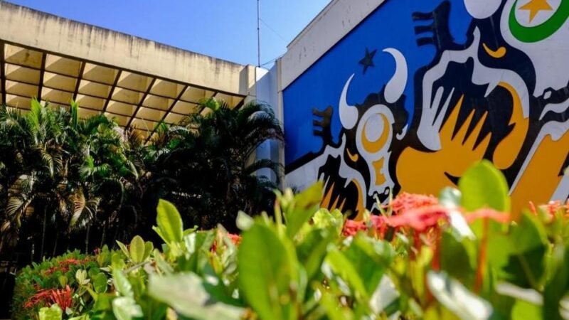 Veja como será o funcionamento dos órgãos públicos estaduais na segunda-feira, 12 de outubro