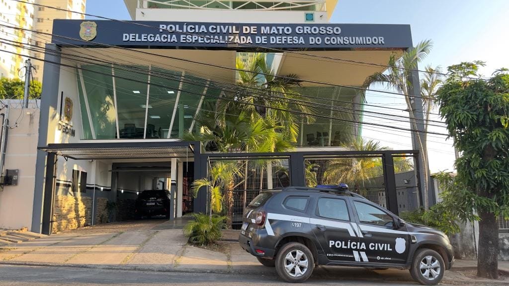 Polícia Civil prende dois investigados por fraudes em reformas de estofados em Cuiabá