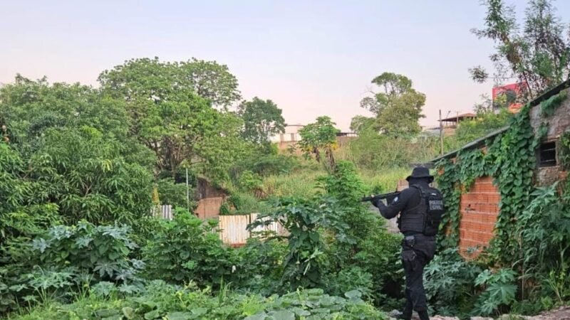 Operação policial mira investigados por furto a residência e roubo a sorveteria em Cuiabá