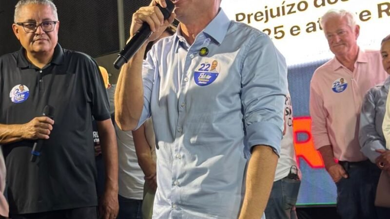 Em grande ato na Casa 22, Diego Guimarães convoca lideranças para reforçar mobilização por Flávio Bolsonaro