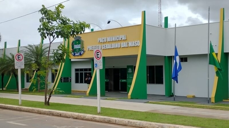 Prefeitura transfere ponto facultativo do Dia do Servidor para sexta-feira (30); veja o que abre e fecha