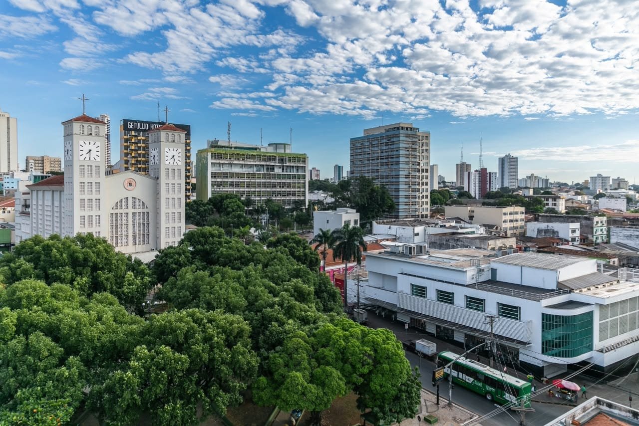Feriado terá serviços essenciais, parques abertos e programação religiosa em Cuiabá; confira