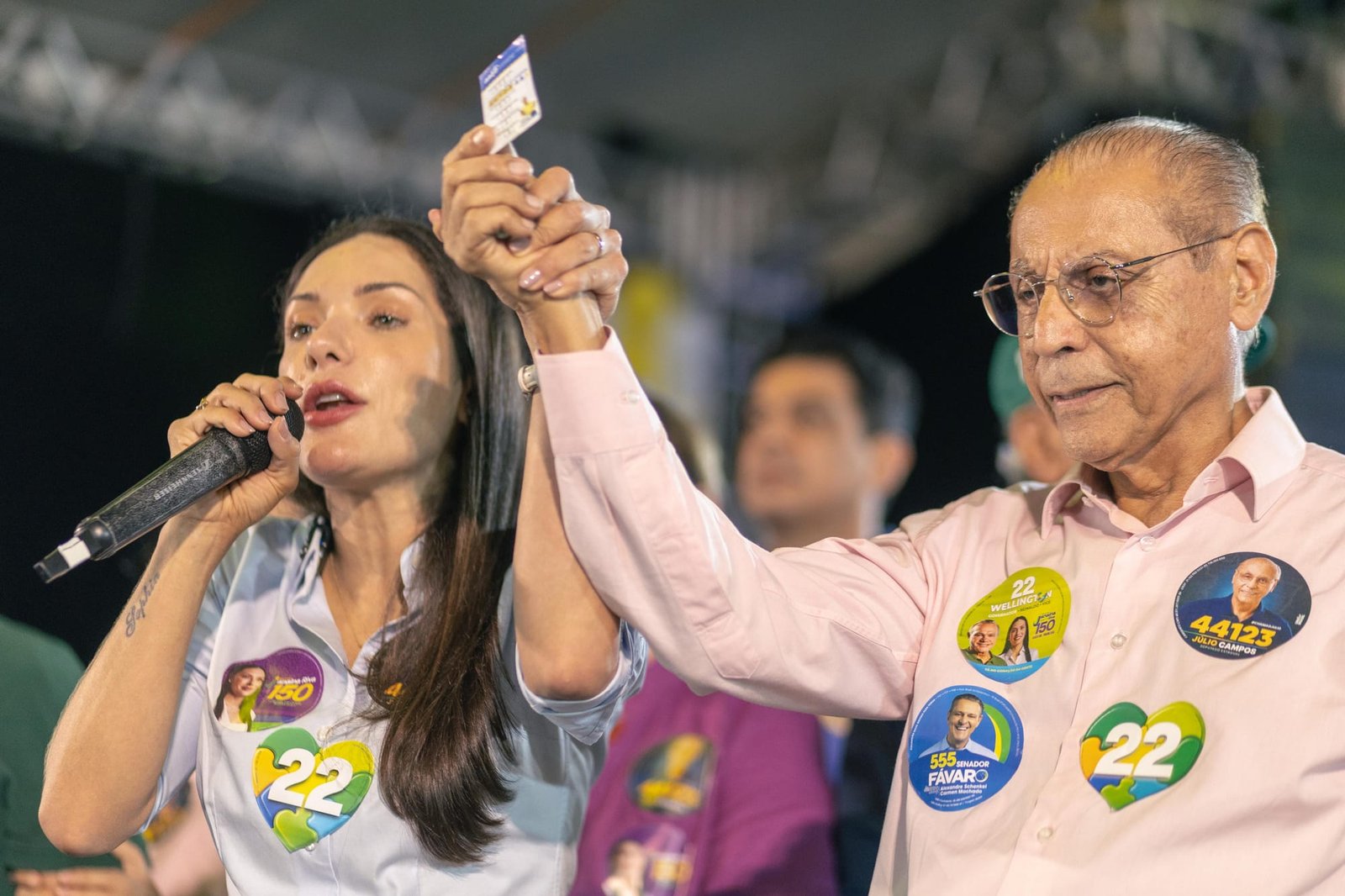 Júlio pede voto para Janaina e destaca atuação: “Será uma das melhores congressistas”