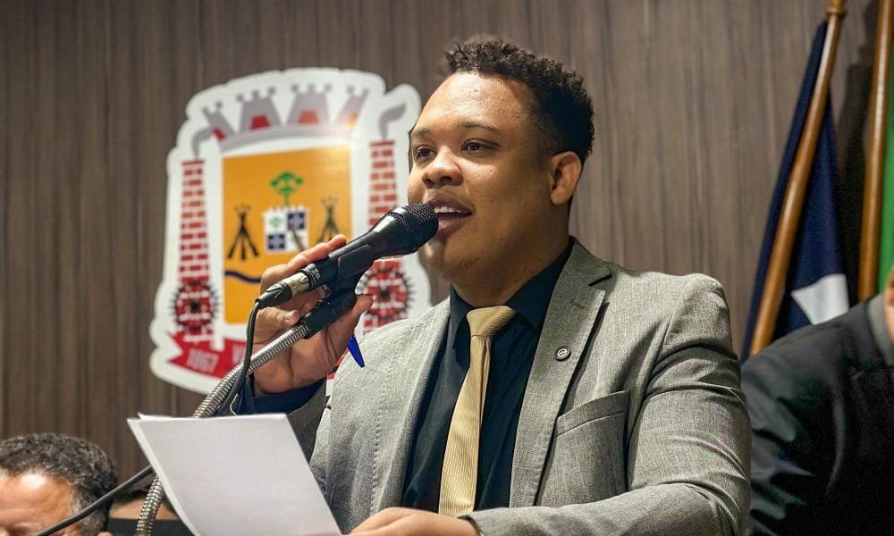 “Fui desmascarado”, ironiza vereador sobre rumores de que estaria de olho na Prefeitura