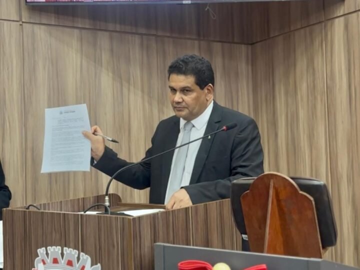 Justiça segura eleição da Mesa Diretora após ação de vereadores e quer explicações do presidente