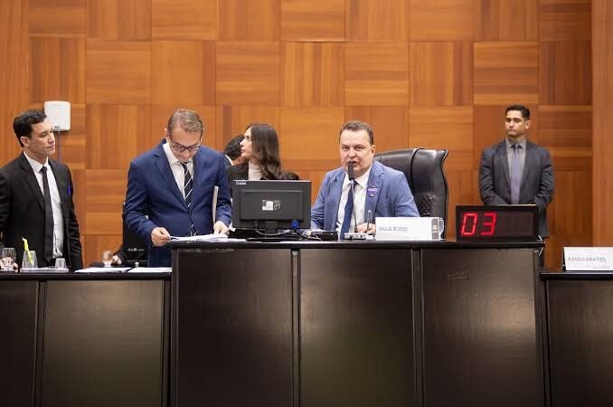 AL aprova projeto que facilita negociação de débitos com o Estado e busca reduzir custos de gestão