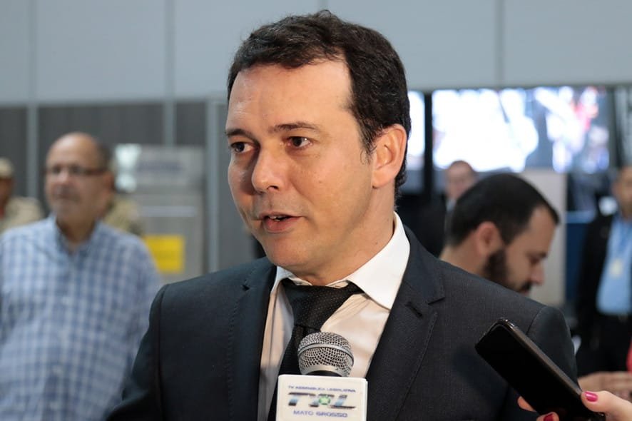 Partidos de oposição querem Natasha como vice de Lúdio