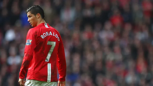 Crise entre CR7 e Jesus ofusca 100% de Portugal e aguarda novos capítulos