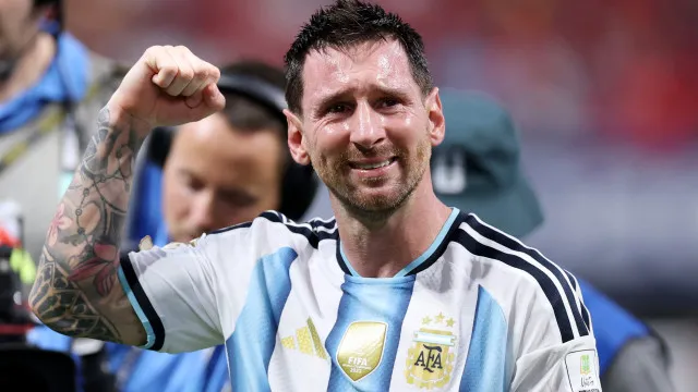Messi recebe convite para disputar a Libertadores após deixar a Argentina