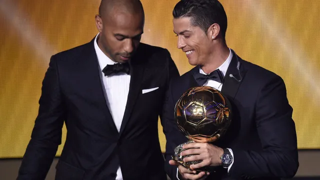 Thierry Henry defende a honra de Cristiano Ronaldo: “Se acabar assim…”