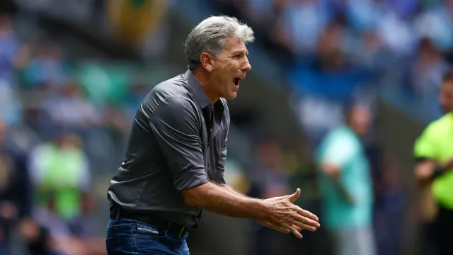 Violência doméstica? Renato Gaúcho defende auxiliar: “Sou Bolsonaro”