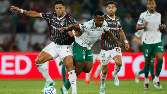 Arias celebra vitória e minimiza vaias da torcida do Fluminense: ‘As pessoas têm amnésia’
