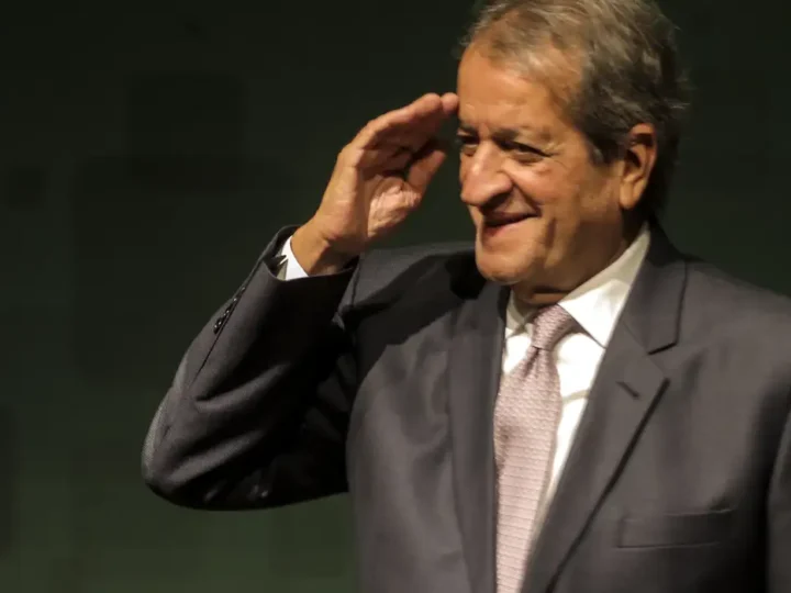 PL, partido de Flávio Bolsonaro, reconhece resultado da eleição e vitória de Lula